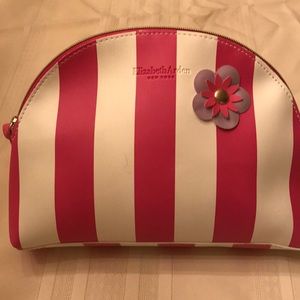 Elizabeth Arden Beauty Bag Plus Make-up